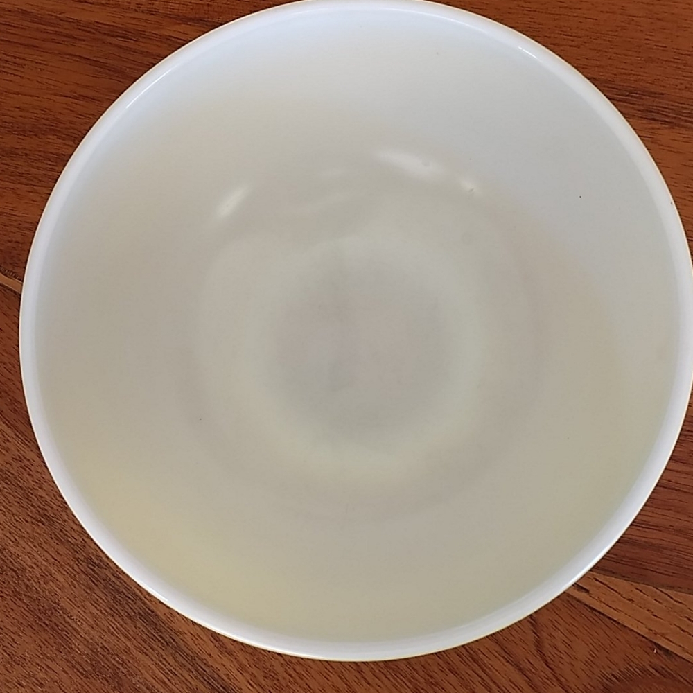 Pyrex Mixing Bowl - Picture 2 of 5